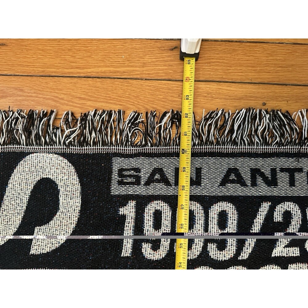 5X NBA Champion San Antonio Spurs Commemorative Tapestry Throw Blanket - Picture 8 of 14